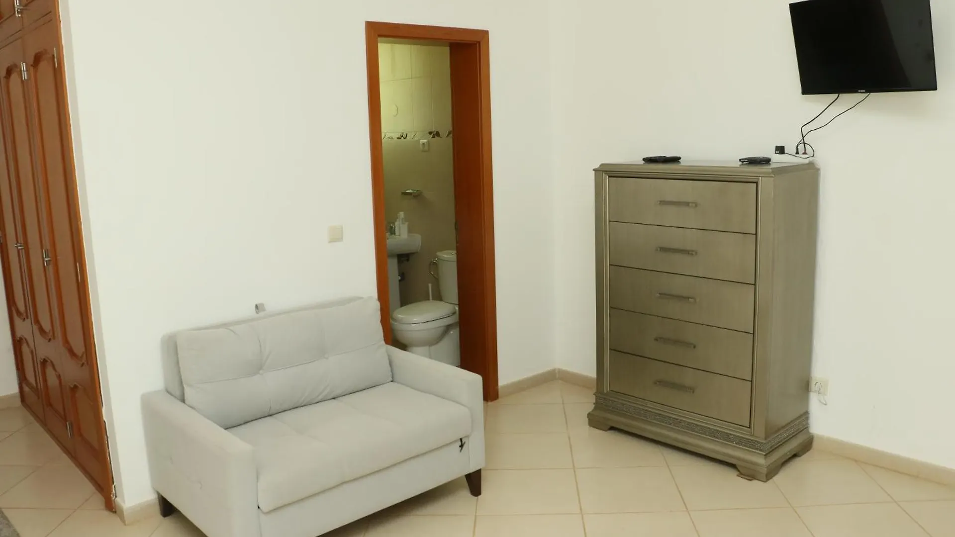 Cidade Serena Cidade Velha 0*,